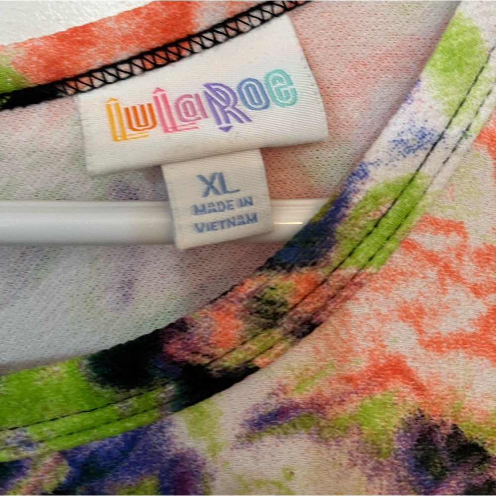 NWT LuLaRoe Amelia - Picture 4 of 5